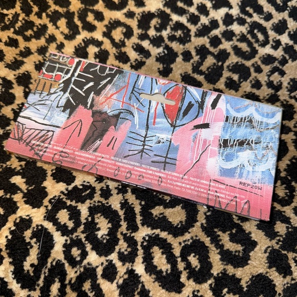 Urban Decay Jean-Michel Basquiat Eyeshadow Palette - Picture 3 of 4